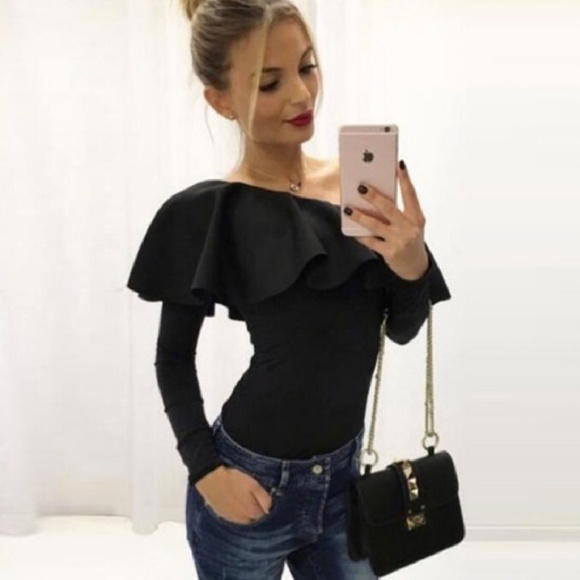 Tops - Off shoulder body suit